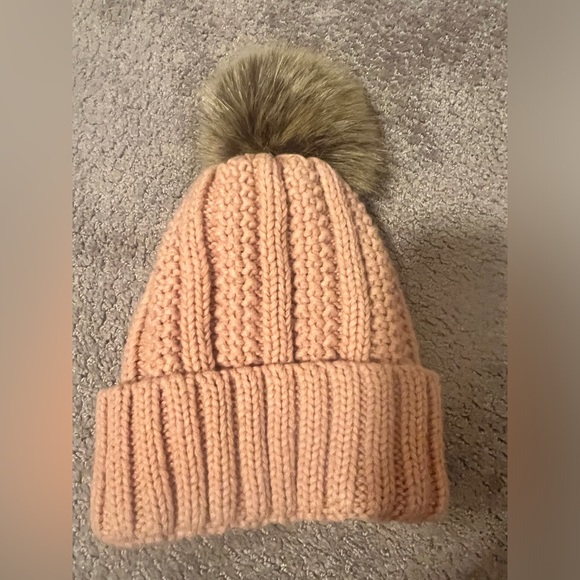 2 CC Beanies + 1 Headband bundle - Picture 4 of 10